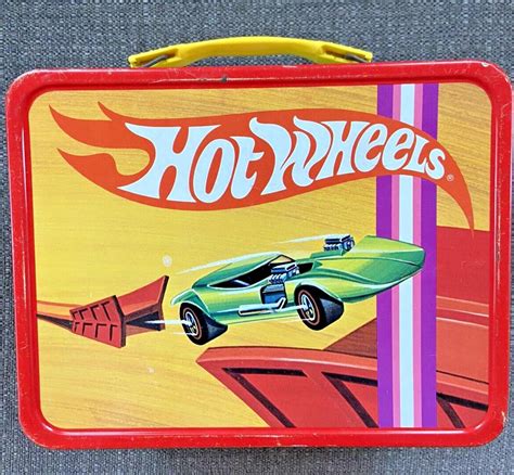 hot wheels metal lunch box no thermos value|vintage hot wheels lunch box.